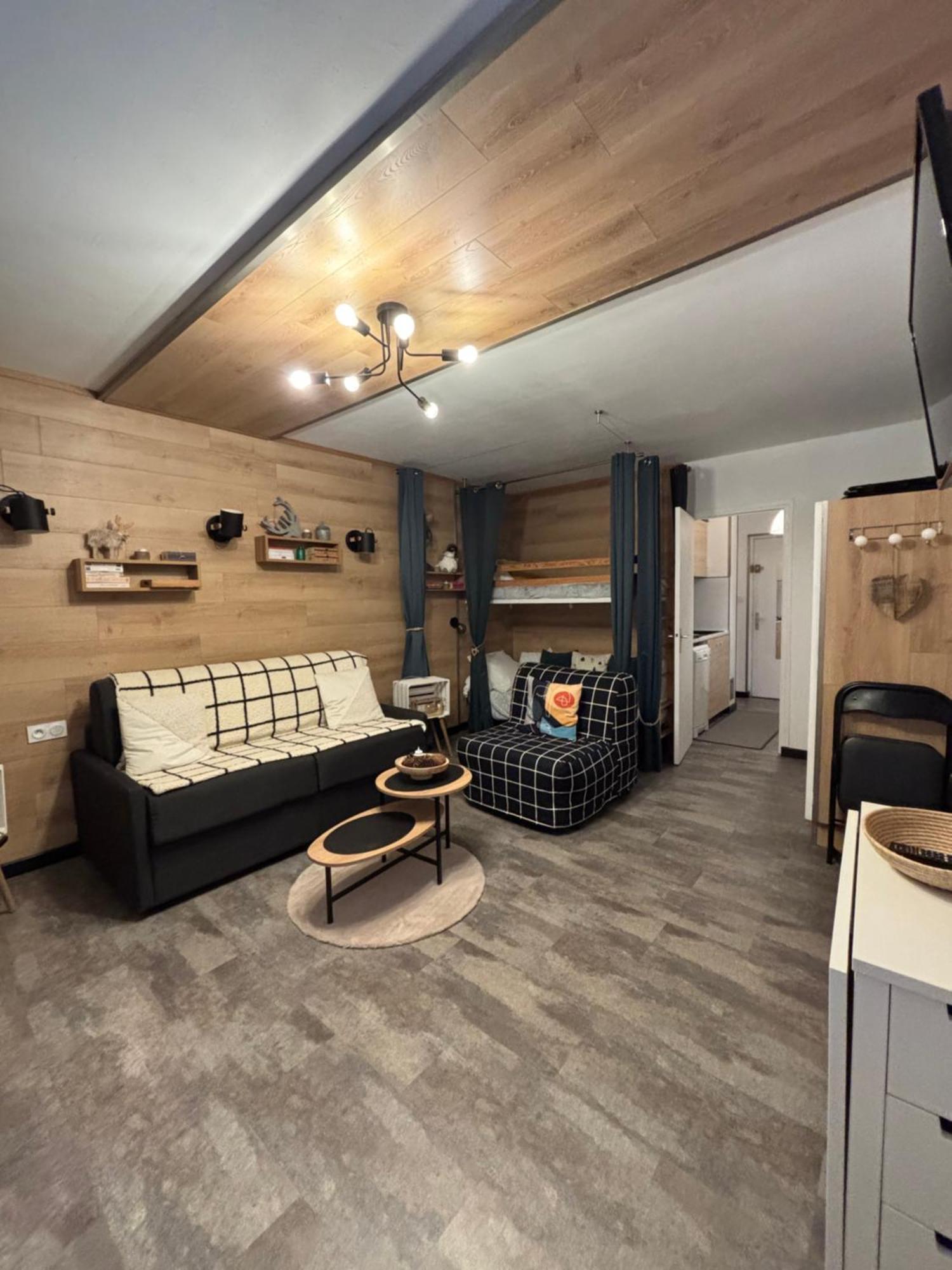 Studio cosy 5 personnes aux pieds des pistes. Saint-Étienne-en-Dévoluy Extérieur photo